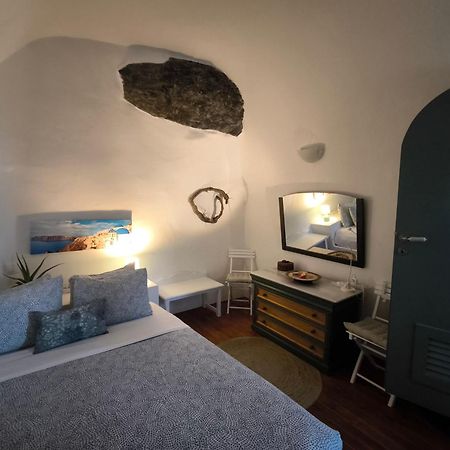 Апартаменти Elias Cave House 270O Caldera View Oia Екстер'єр фото